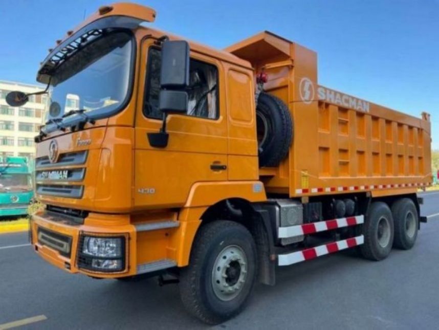 SHACMAN Export Tipper Dump Truck F3000 6x4 380 EuroII Amarelo Experiência de condução luxuosa