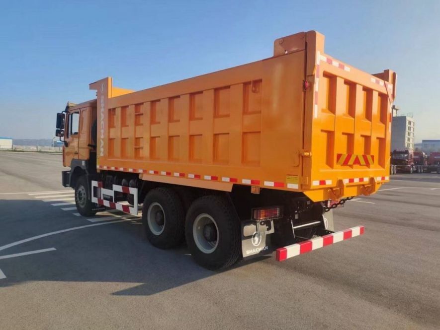 SHACMAN Single Sleeper Dump Truck F3000 6x4 400Hp EuroII Poderoso desempenho e capacidade de carga útil