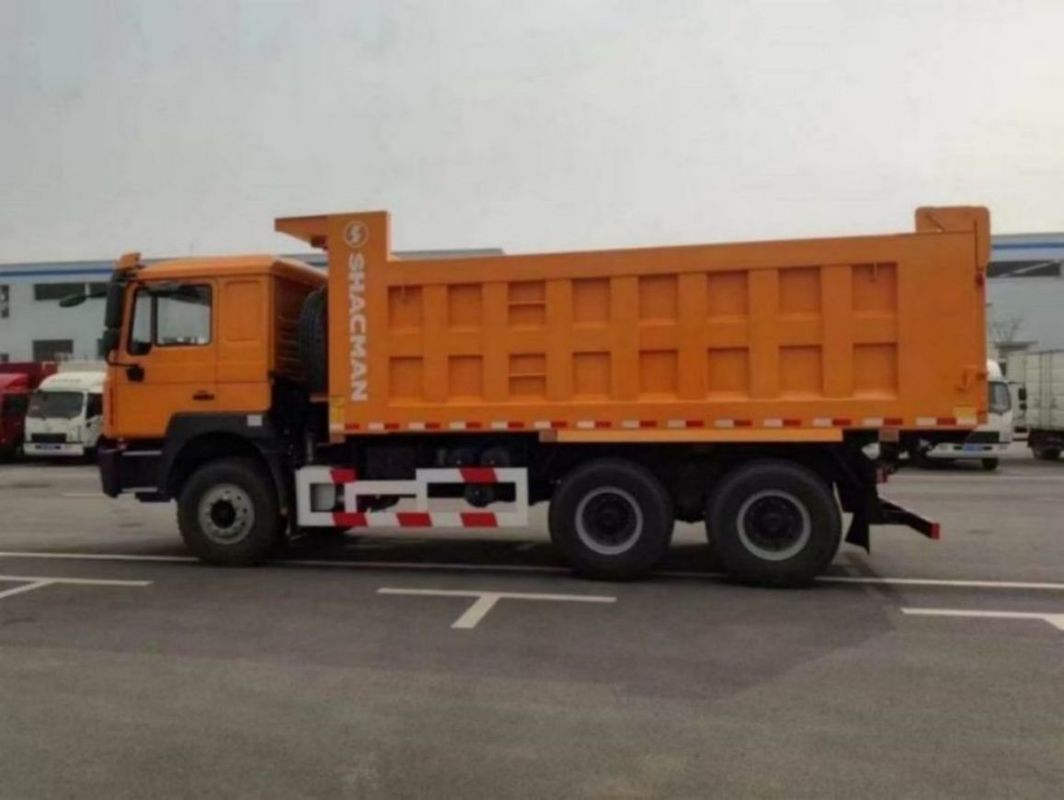 SHACMAN Single Sleeper Dump Truck F3000 6x4 400Hp EuroII Poderoso desempenho e capacidade de carga útil