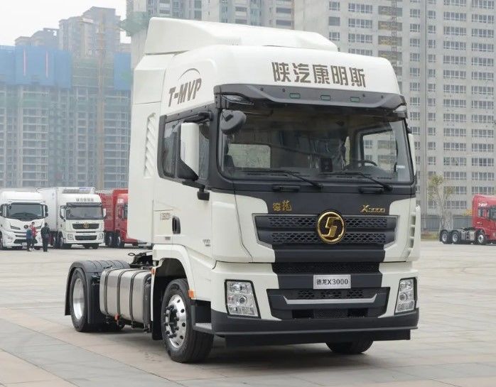 SHACMAN Container Tractor Truck X3000 4*2 Port Terminal Tractor 420hp CUMMINS Marca do motor