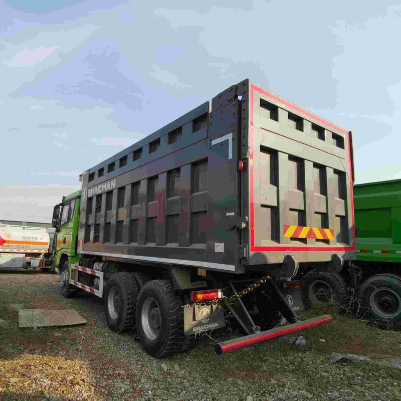 Super Single Pneus Pesado camião de descarga motor diesel Base de rodas 170 polegadas comprimento 25 pés