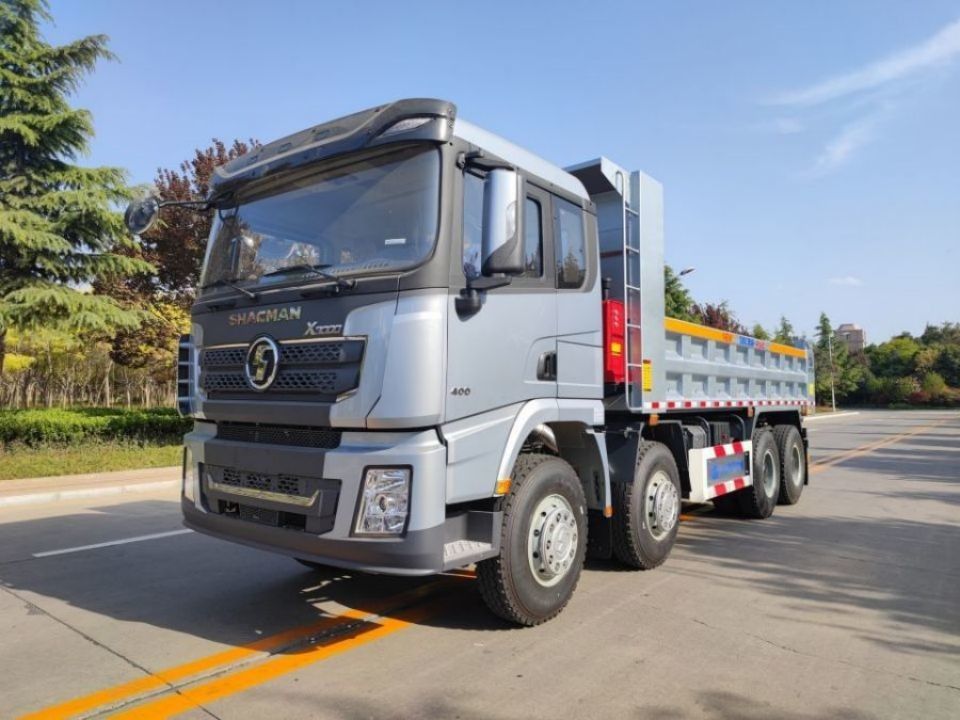 SHACMAN 8x4 440HP EuroV camião pesado branco 20 - 30 toneladas camião de descarga