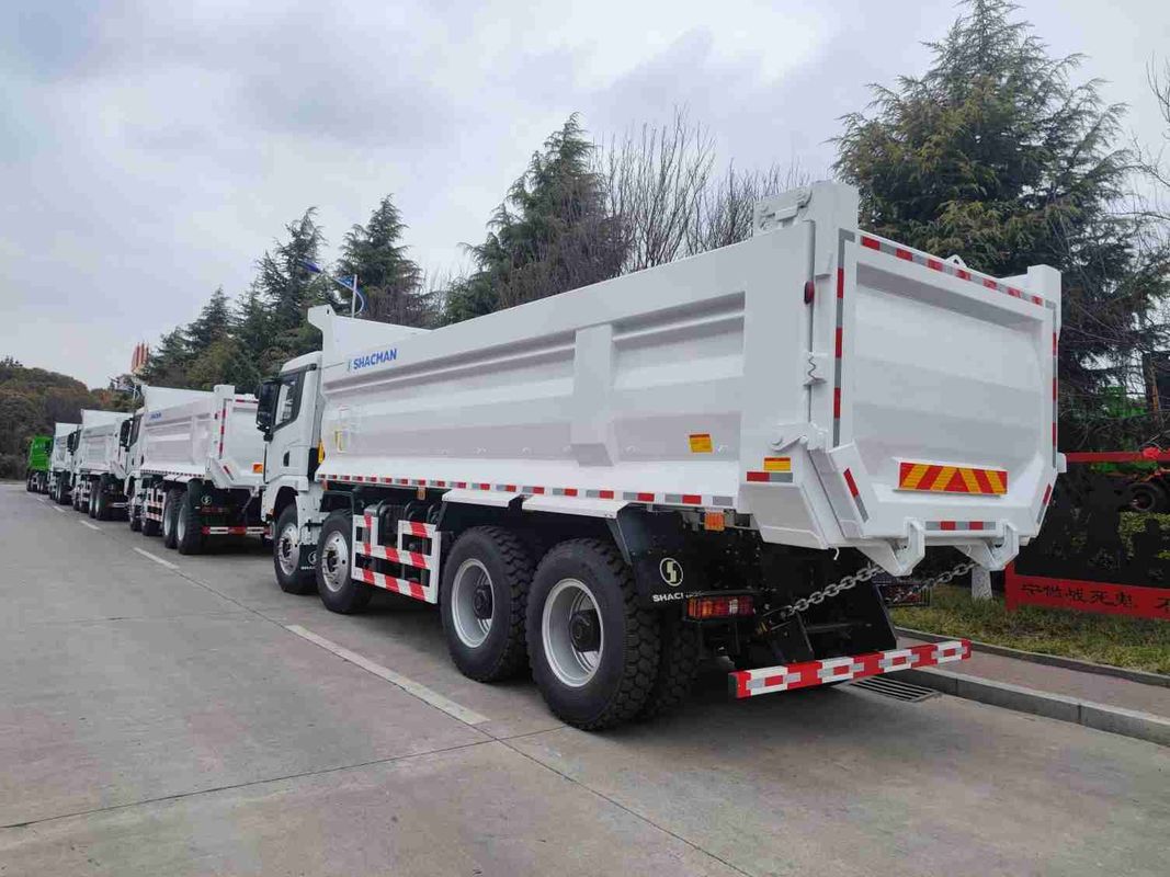 450HP venda direta de fábrica Shacman X3000 8 * 4 caminhão de torneira novo 12 Wheeler Dump Truck