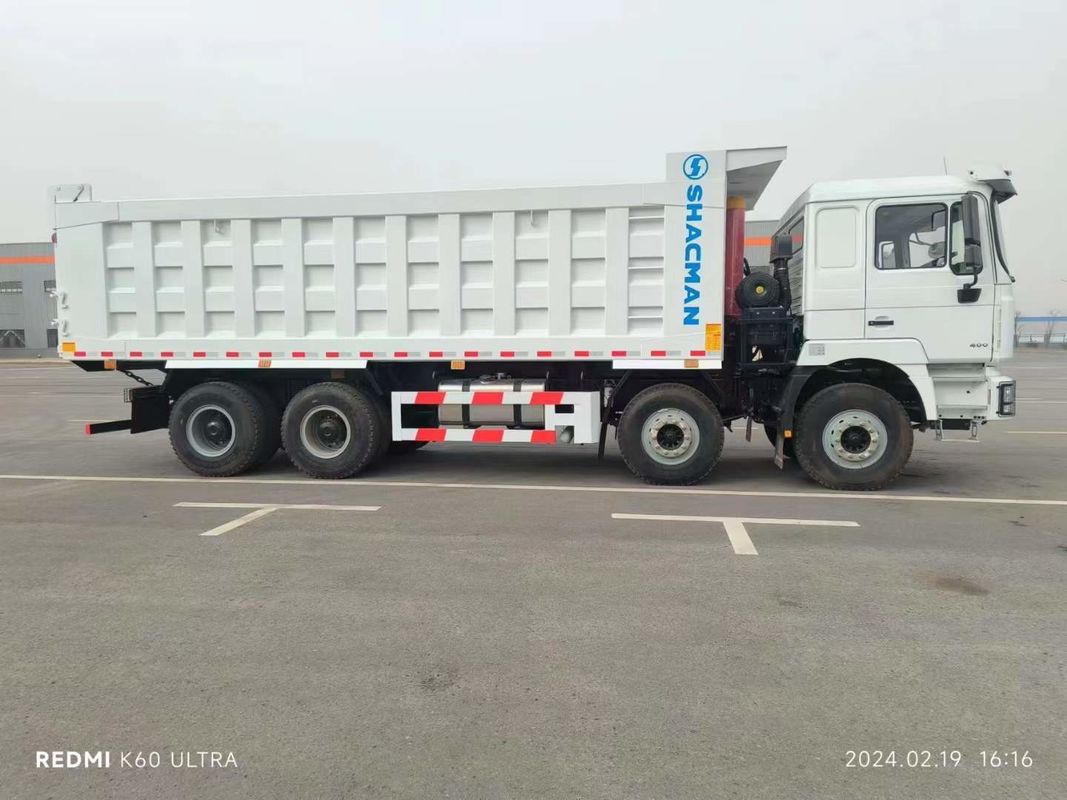 450HP venda direta de fábrica Shacman X3000 8 * 4 caminhão de torneira novo 12 Wheeler Dump Truck