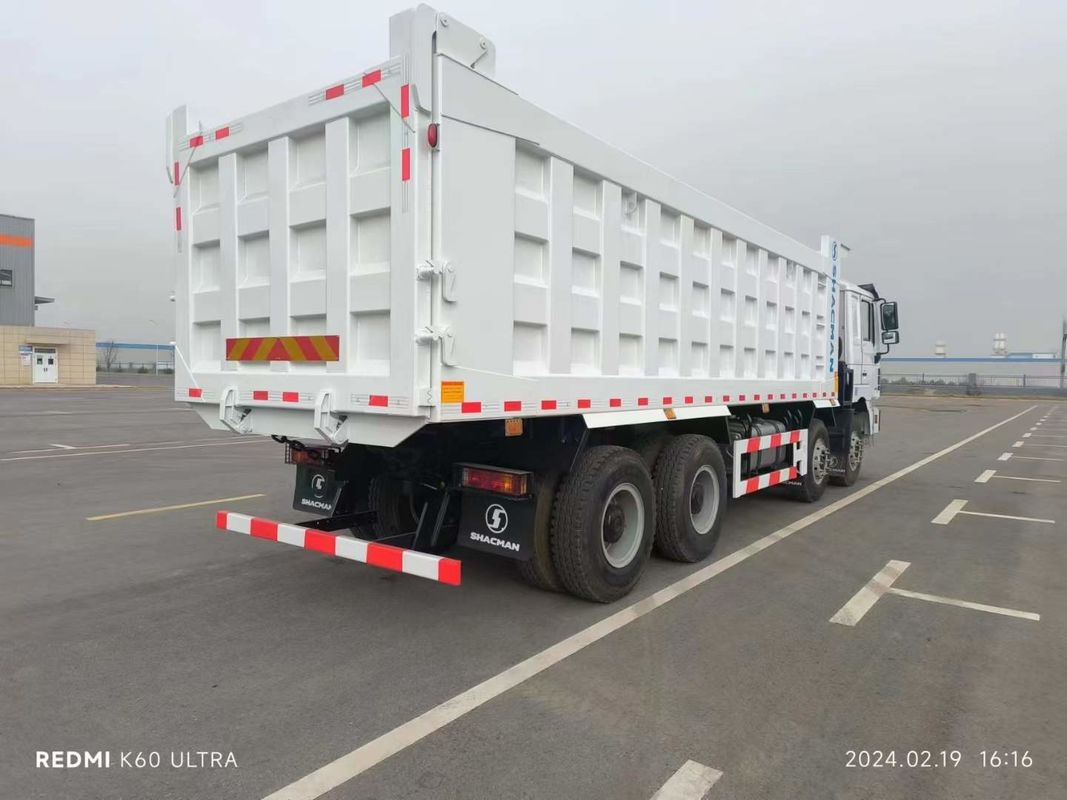 450HP venda direta de fábrica Shacman X3000 8 * 4 caminhão de torneira novo 12 Wheeler Dump Truck