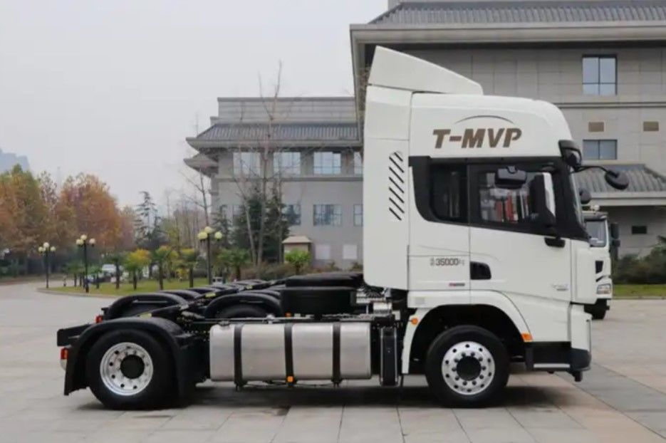 SHACMAN caminhão tractor 6 rodas X3000 4x2 motorista esquerdo Sleeper duplo cabeça de tractor forte para a Argélia