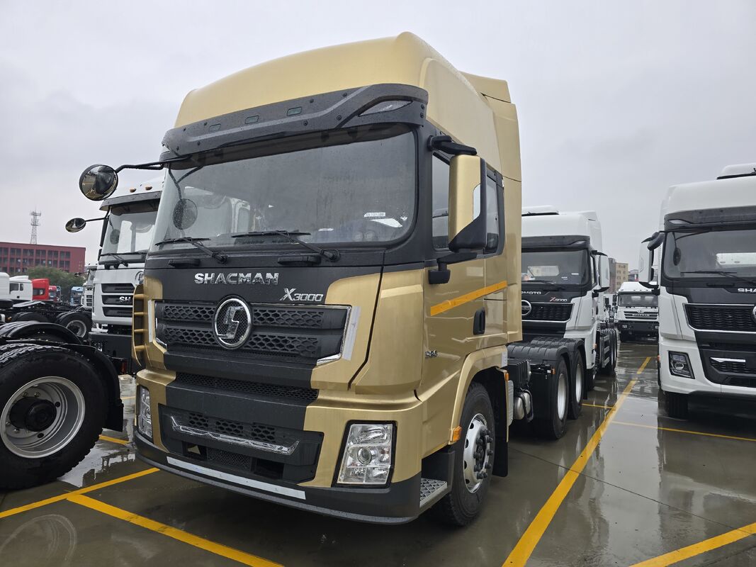 SHACMAN X3000 6X4 Tractor Truck with 600L Aluminum Fuel Tank and Left or Right Driven Variable-width Structure